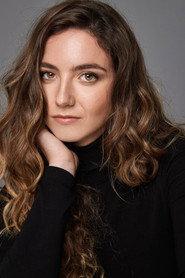 Elena Roecker as Amiga in The carnation 2024
