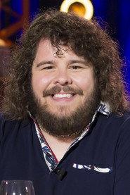 Sonny Caouette as Self - Guest Artist in Une chance qu'on s'a 2020