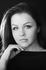 Liliia Tsvelikova as Юля in Parents Meeting 2025