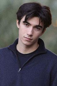 Francesco Leo as Federico in Interferenze 2025