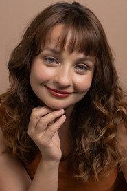 Mirella Queiroz as Mãe da Letícia in OK, Karen 2021
