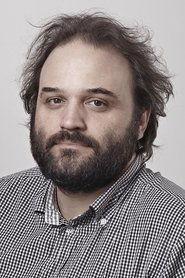 Walter Jakob as Héctor in Eliana 2021