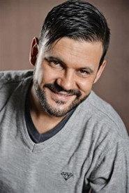 Jaco Muller as Janis in Road to Your Heart 2014