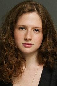 Neta Roth as Sherry in Large Soldier 2016