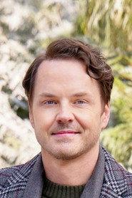 Paul Campbell as Roger in The Long Weekend 2005