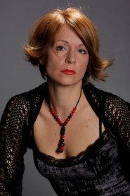 Monika Romić as Ratka in Vukovar Poste Restante 1994
