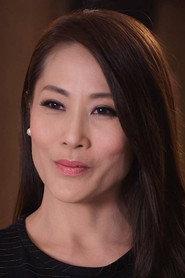 Tracer Wong as Mother in Lang Tong 2015