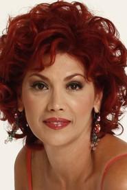 Ayşenur Yazıcı as Vuslat in Boss Wants a Happy Ending 2014