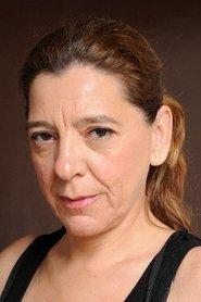 Mari Carmen Sánchez as Sara in Mis ojos 2025