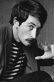 Joaquín Bustamante as Delincuente 1 in Ireneo de Valpo 2024