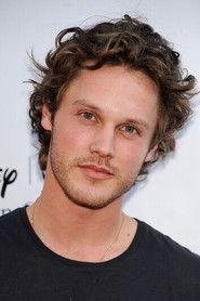 Zachary Abel as Justin Palma in Night Club 2011