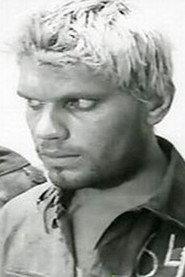 Vyacheslav Gurenkov as podpolkovnik Samotosov, posrednik ucheniy in Attack 1986
