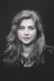 Anna Kyriakidou as Fofi in Rouleman 2005