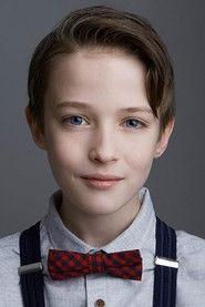 Riley White as Dylan in Surviving Christmas with the Relatives 2018