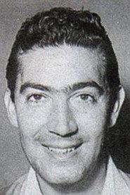 Mounir Mourad as Munir in Ana Wi Habibi 1953