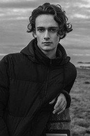 Luca Fossen as Lars in Alt blir bedre i morgen 2018