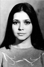 Galina Samoylova as Zoya in Assuage My Sorrows 1989