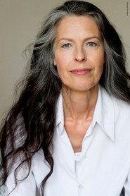 Annette Pausch as Mother in The Funeral Dancer