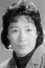 Sui Guifeng as 大嫂 in From Blooming To Falling 1980