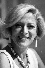 Anilza Leoni as Angela in Com Jeito Vai 1957
