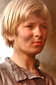 Viktor Galkin as Иннокентий in The Property of Republic 1972