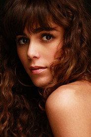 Sandra Martín as Mónica in Family United 2013