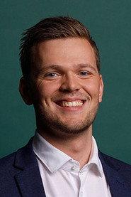Harmen Krul as Self in Legal weed 2 2024