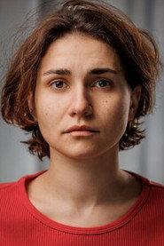 Pépita Bauchy as Sascha in L'Harmonie 2021