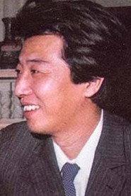 Yang Chengchun as Snake Catcher (voice) in The Nine-Colored Deer 1981