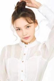 Hou Meng as Amber in Mutant Tiger 2022