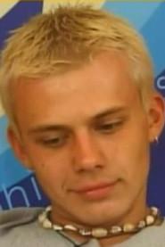 Dennis as  in Splash 2002