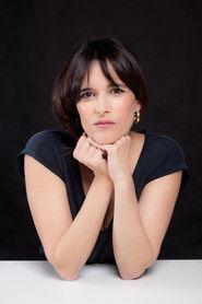 Sara Cózar as Julia in Stars to Wish Upon 2010