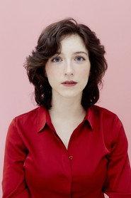 Caroline Bell as Olive in Do I Know You From Somewhere? 2025