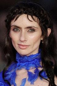 Zoë Bleu Sidel as Elisabeta / Mina in Dracula 2025
