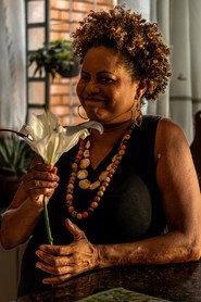 Jucelina Ferreira as Lúcia in Vale da Estranheza 2024
