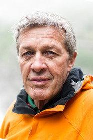 Bernhard Russi as Self in Russi-Collombin, un duel au sommet 2018