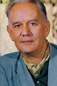 Cruys Voorbergh as Erik Detmar in Somewhere in the Netherlands 1940