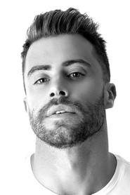 Rui Andrade as Vasco Morgado in Laura - O Musical 2025