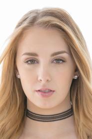 Chloe Scott as Justice in Prescription for Love 2020