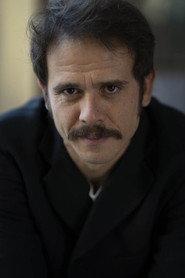 Angelo Donato Colombo as Curio in Affittasi vita 2019