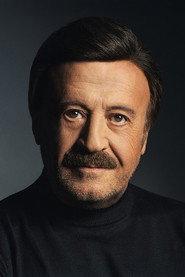 Selami Şahin as Ekrem in Mumya Firarda 2002