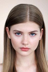 Elizaveta Bugulova as Chloe in Altered 2025