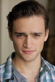Kyle Fitz as Spencer in Beware of Mom 2021