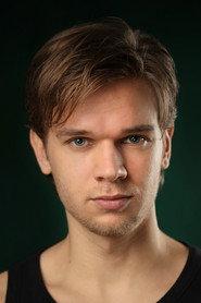 Maurice Pawlewski as Aleks in Die Wiederkehr - Sem Dhul 2021