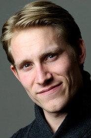 Lasse Voss as Anders in Who’s On Top 2023