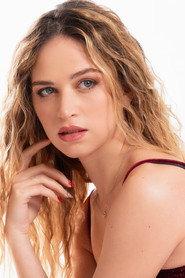 Erika Franceschini as Alyssa in Finalmente libera 2022