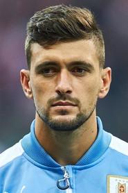 Giorgian De Arrascaeta as Self in O Rei de Copas 2018