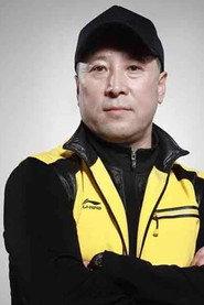 Li Yongbo as Badminton coach in Bunshinsaba 2 2013