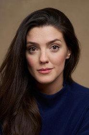 Lois Meleri-Jones as Gwen in Cardigan 2026