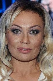 Monika Jarosińska as Koleżanka Mirosławy in The King of Life 2015